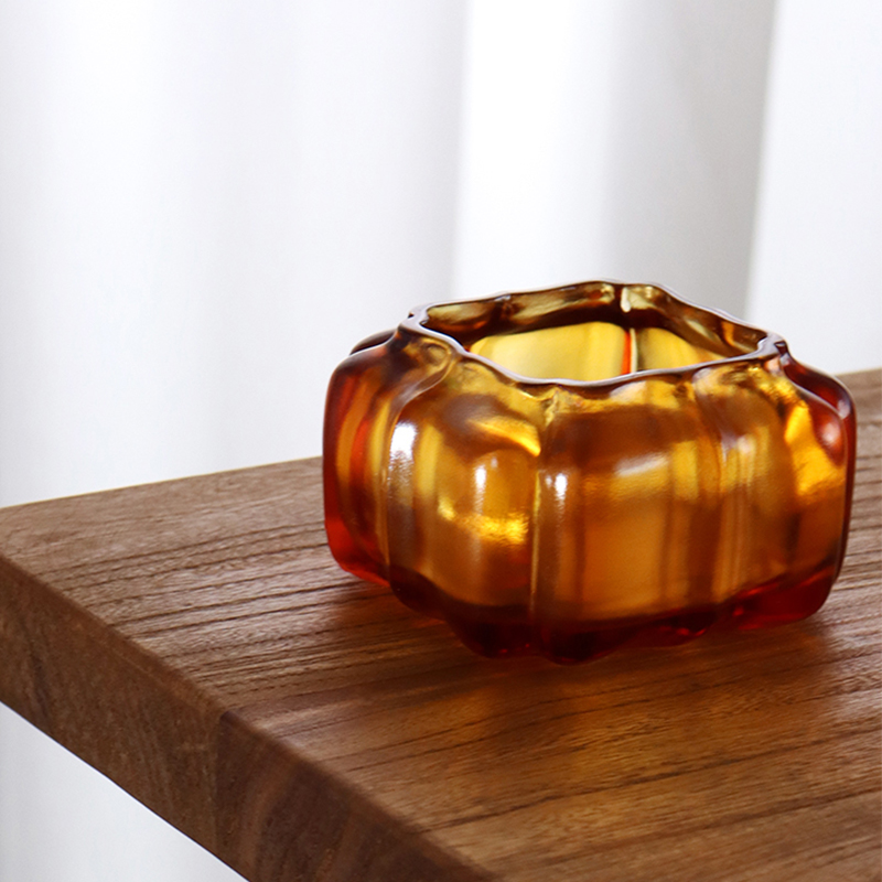 Fioletowy dzbanek na wodę w kształcie dyni ze szkła kryształowego