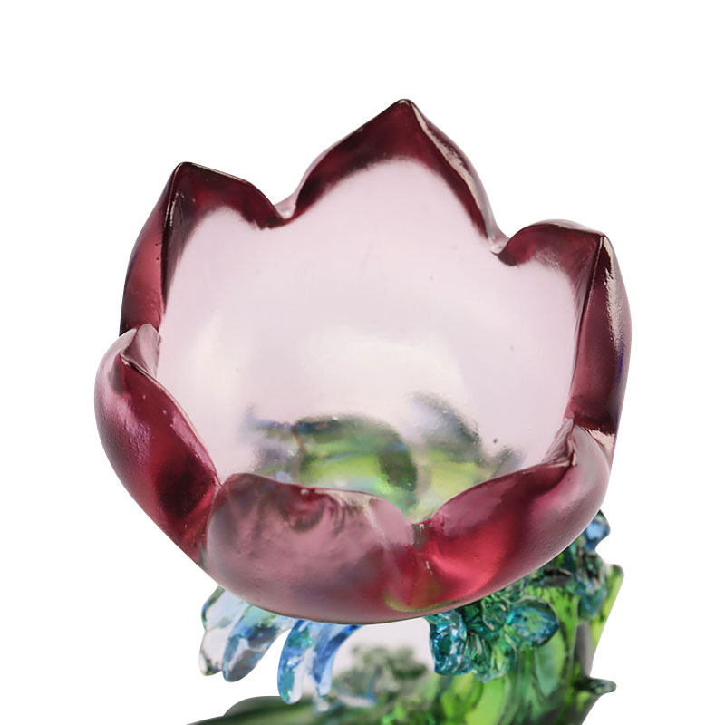 Świecznik ze szkła kryształowego w kształcie lotosu