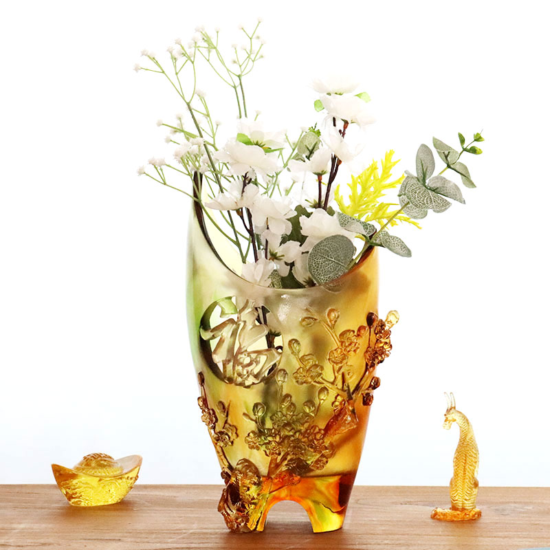 Dekoracje domu Kwiat śliwy Rzeźbiony projekt Wazon ze szkła bursztynowego