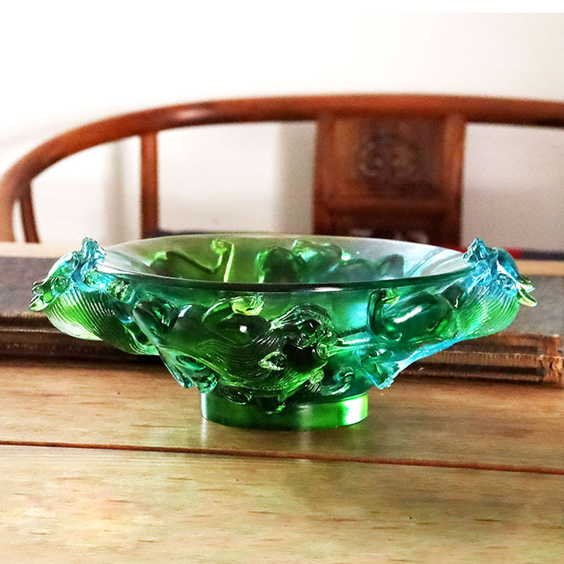 Przezroczysty talerz na owoce z zielonego szkła