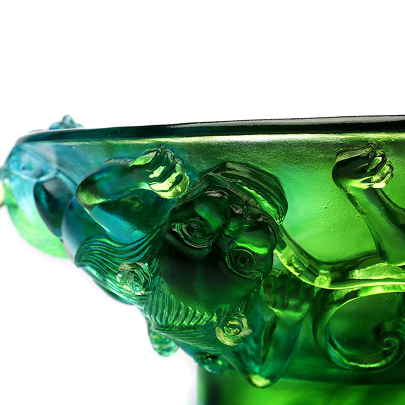 Przezroczysty talerz na owoce z zielonego szkła