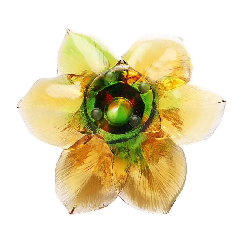 Szklany świecznik w kształcie płatka