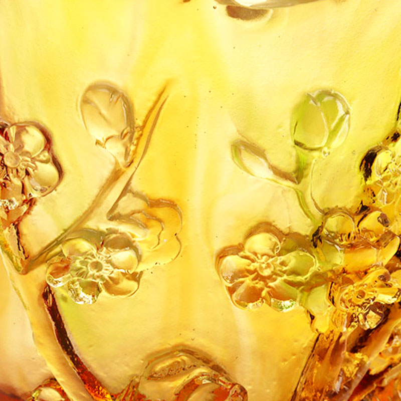 Dekoracje domu Kwiat śliwy Rzeźbiony projekt Wazon ze szkła bursztynowego