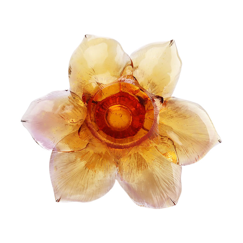 Szklany świecznik w kształcie płatka