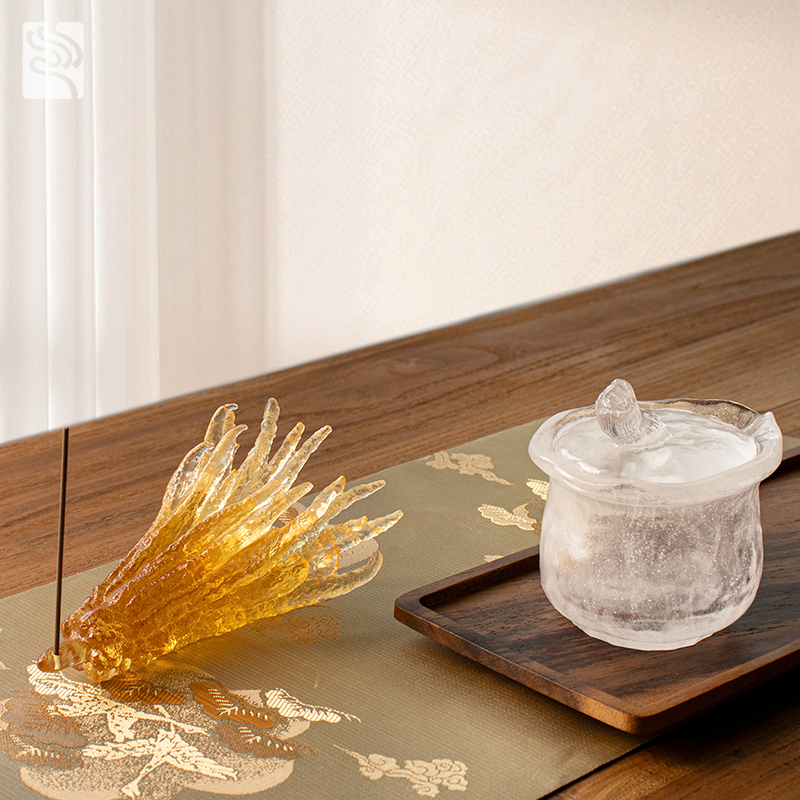 Uchwyt na kadzidełko ze szkła w kolorze złotym, ręcznie wykonany