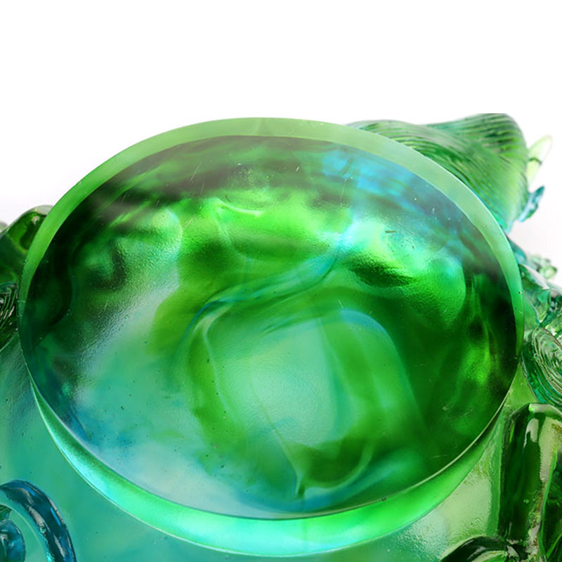 Przezroczysty talerz na owoce z zielonego szkła